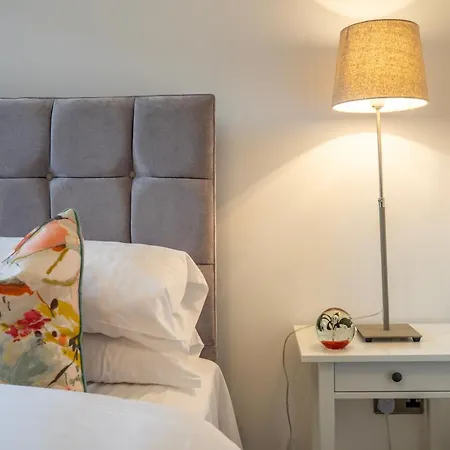 Walls Sanctuary - 5 * York