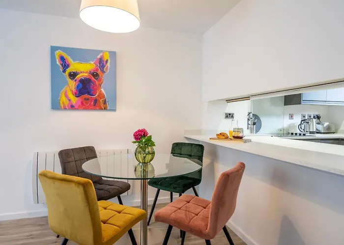 Walls Sanctuary - 5 * York